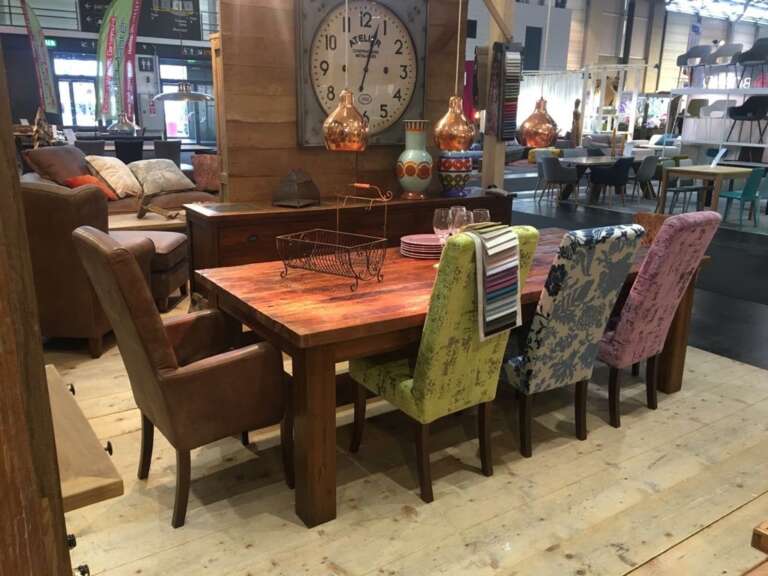 Chaise artisanale avec assise Bultex et dossier haut