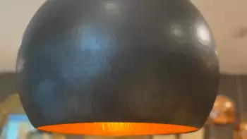 Lampe boule cuivre martelé – Mazawood - Menuiserie