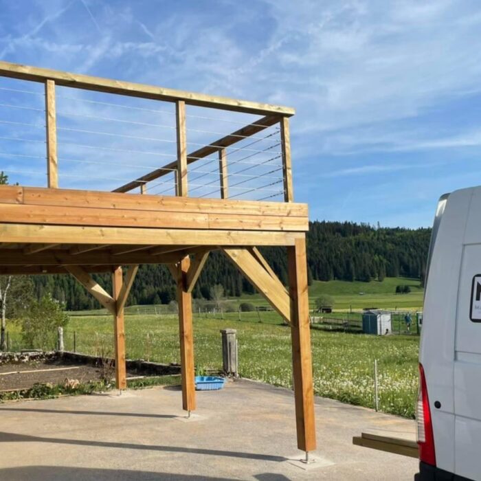 Garde-corps et habillage bois pour terrasse ou balcon