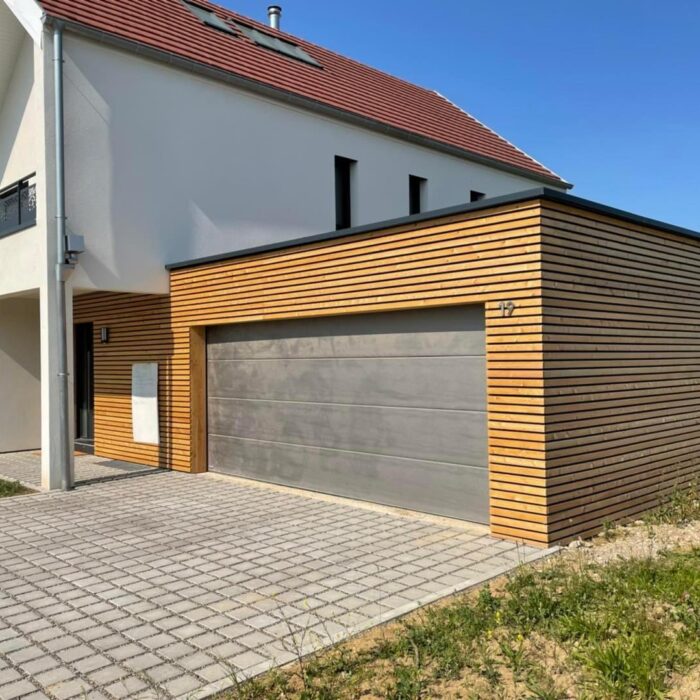 ardage sur mesure en bois naturel posé à claire-voie