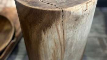 Pouf en suar massif cylindrique, hauteur 49 cm