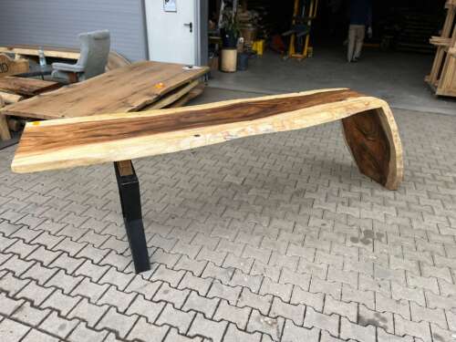 Bureau design organique en suar massif