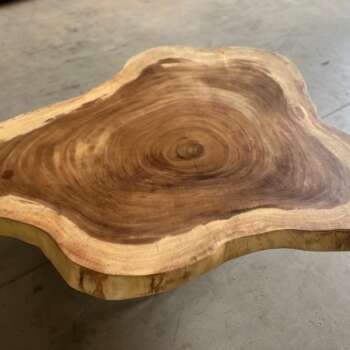 Table basse suar A17 veinage naturel arrondi Mazawood