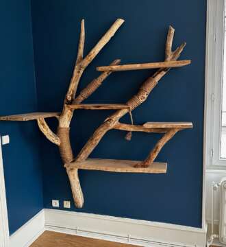 Arbre à chat sur mesure en bois massif – création artisanale