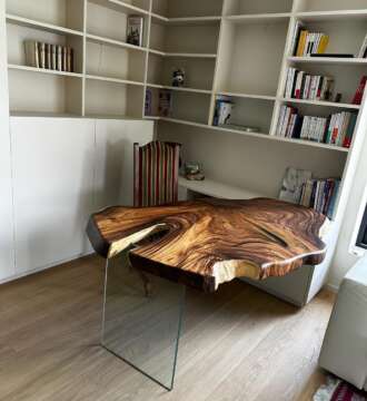 Bureau en bois naturel sur mesure