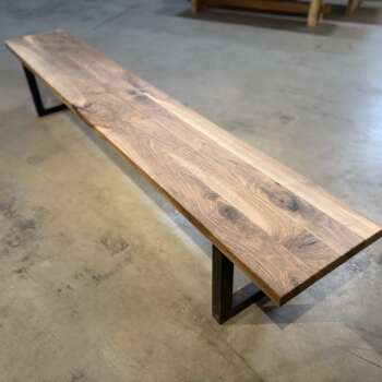 Banc en noyer massif