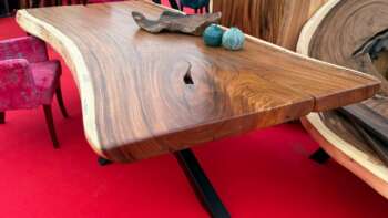 table à manger en suar massif t21