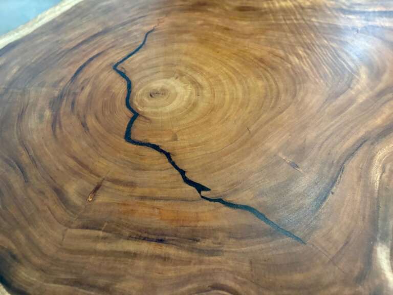 table basse en suar massif 135 cm