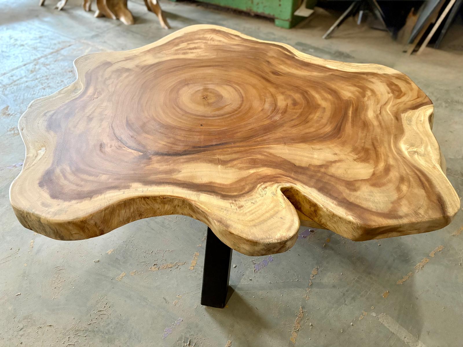 table basse en suar massif 145 cm
