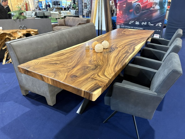 table à manger en suar massif