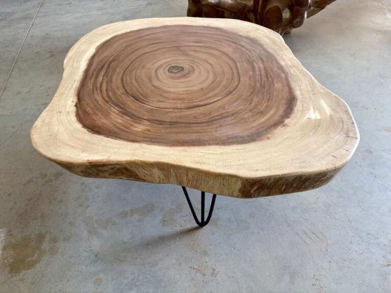 table basse en suar massif