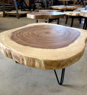 table basse en suar massif