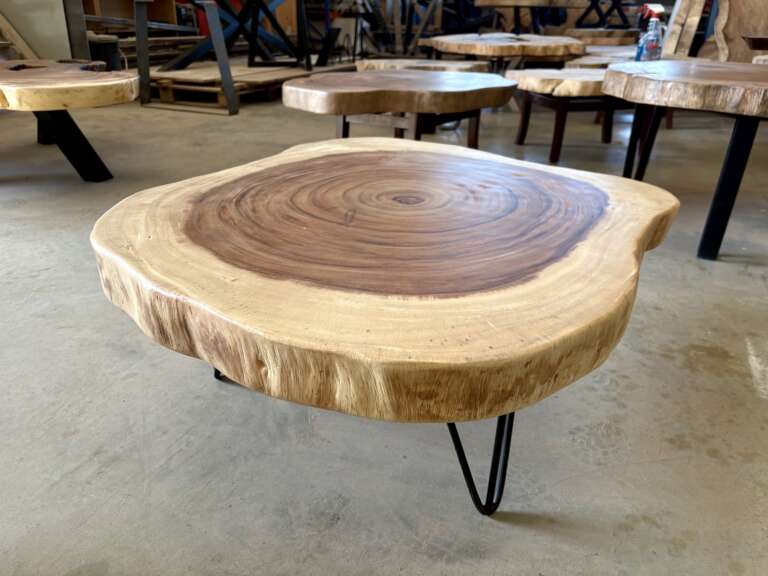 table basse en suar massif