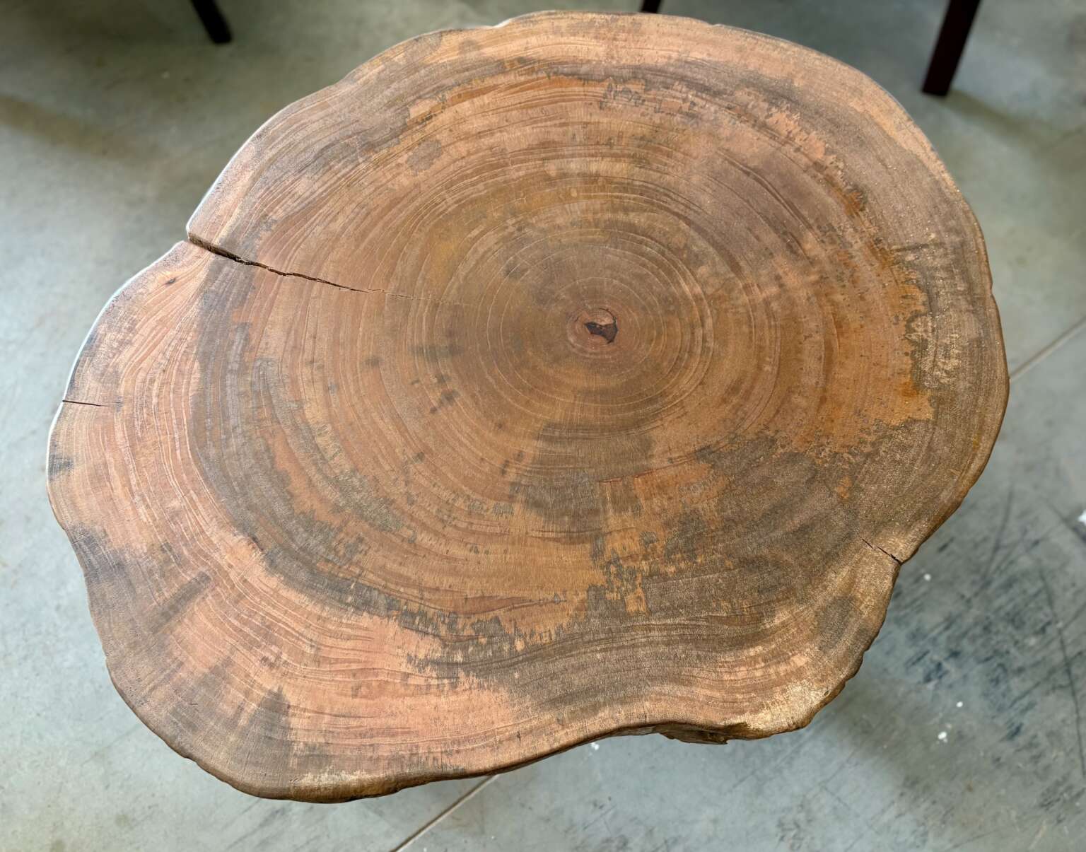 table basse en manguier massif